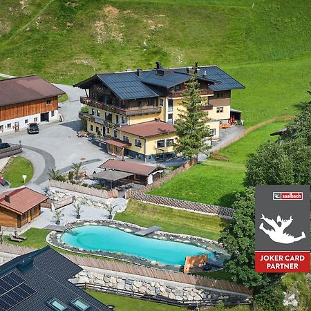 Eibinghof Bed & Breakfast & Swim Saalbach-Hinterglemm Esterno foto
