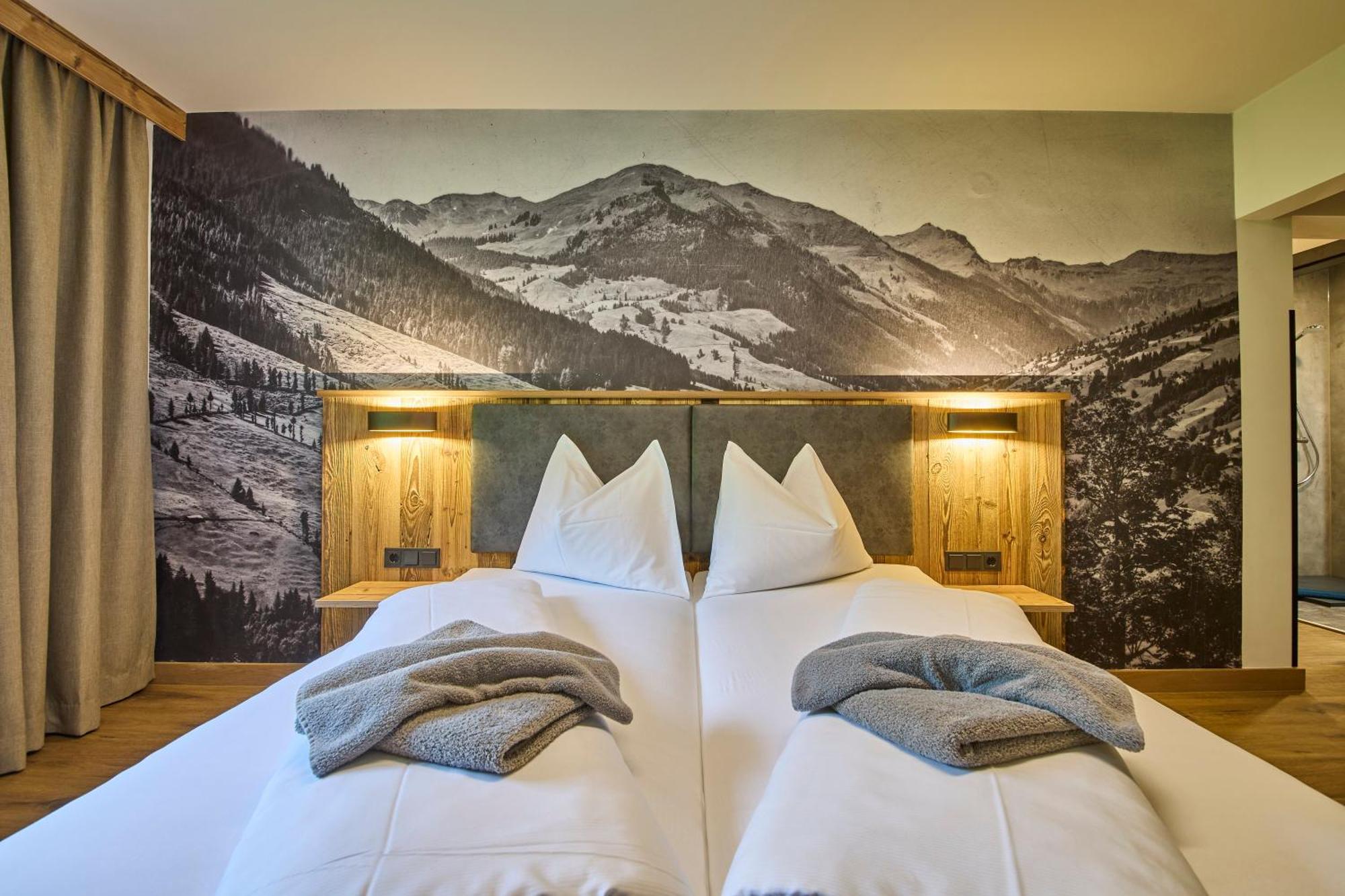 Eibinghof Bed & Breakfast & Swim Saalbach-Hinterglemm Esterno foto