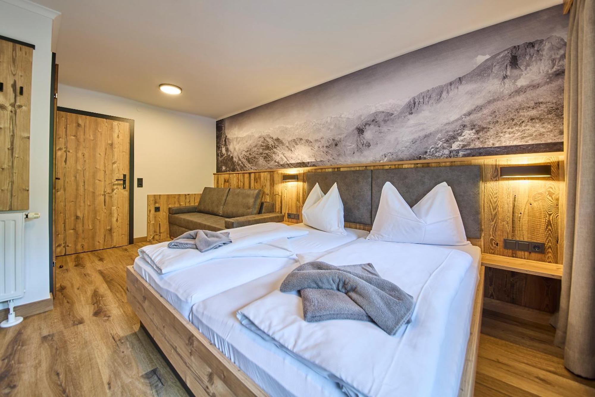Eibinghof Bed & Breakfast & Swim Saalbach-Hinterglemm Esterno foto