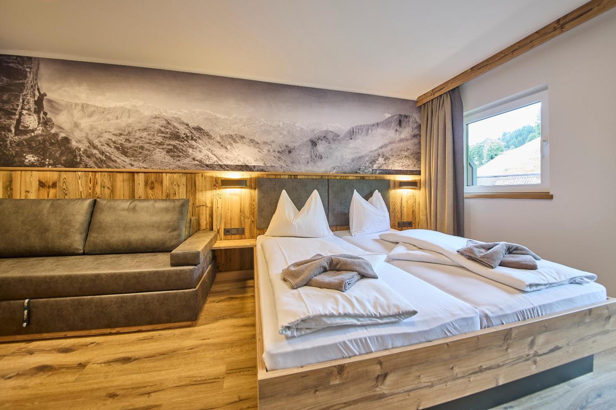 Eibinghof Bed & Breakfast & Swim Saalbach-Hinterglemm Esterno foto