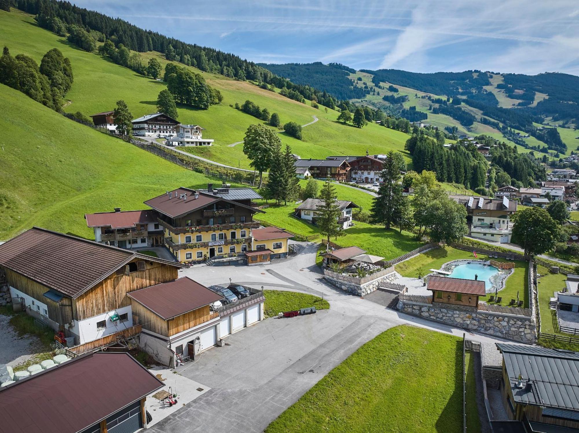 Eibinghof Bed & Breakfast & Swim Saalbach-Hinterglemm Esterno foto